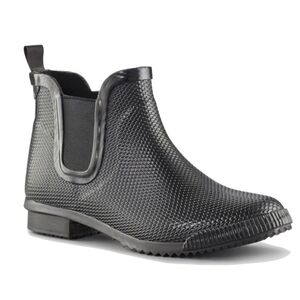 NWOT Cougar Regent Black Textured Waterproof Ankle Boots